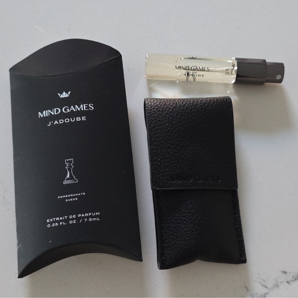 Mind Games J'Adoube Extrait de Parfum Travel Spray - Picture 5 of 5
